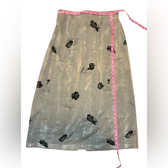 Bentley Plus Womens Floral Skirt Gray Black 16 - Picture 2 of 5